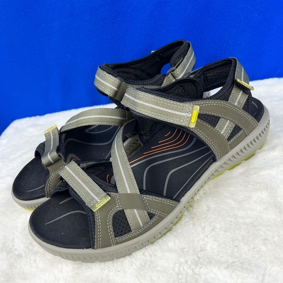 |•ECCO•| Golf Sandals Cleats Size 12 - Picture 1 of 10